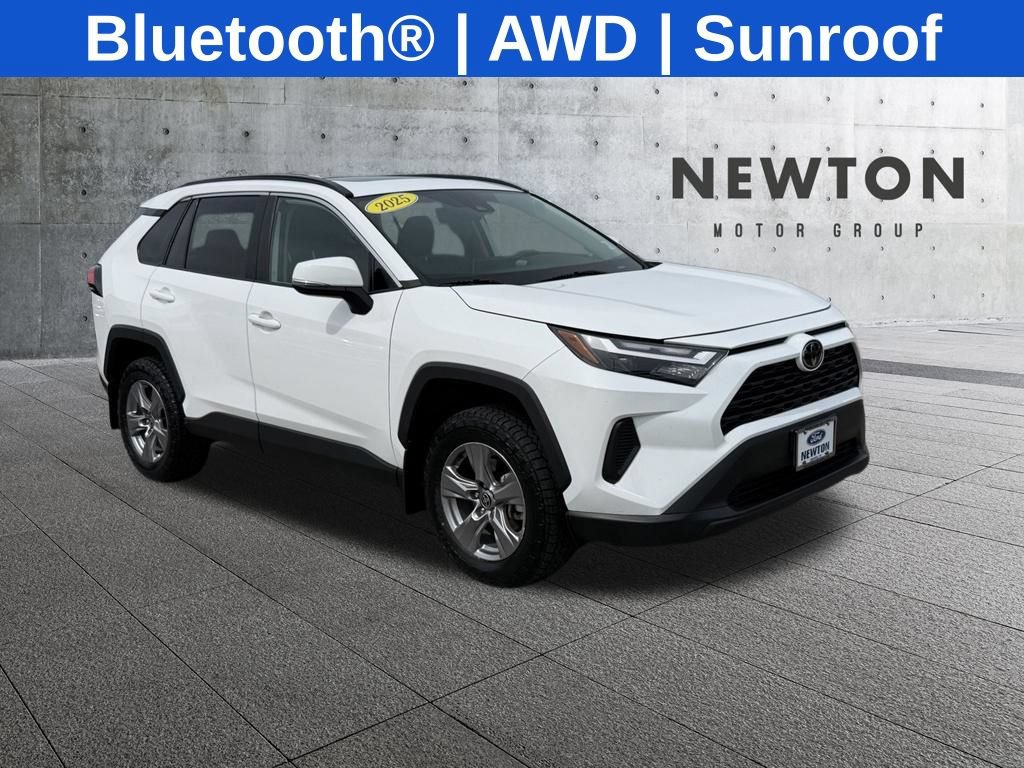 Used 2025 Toyota RAV4 XLE w/ Convenience Package AWD/4WD video 1