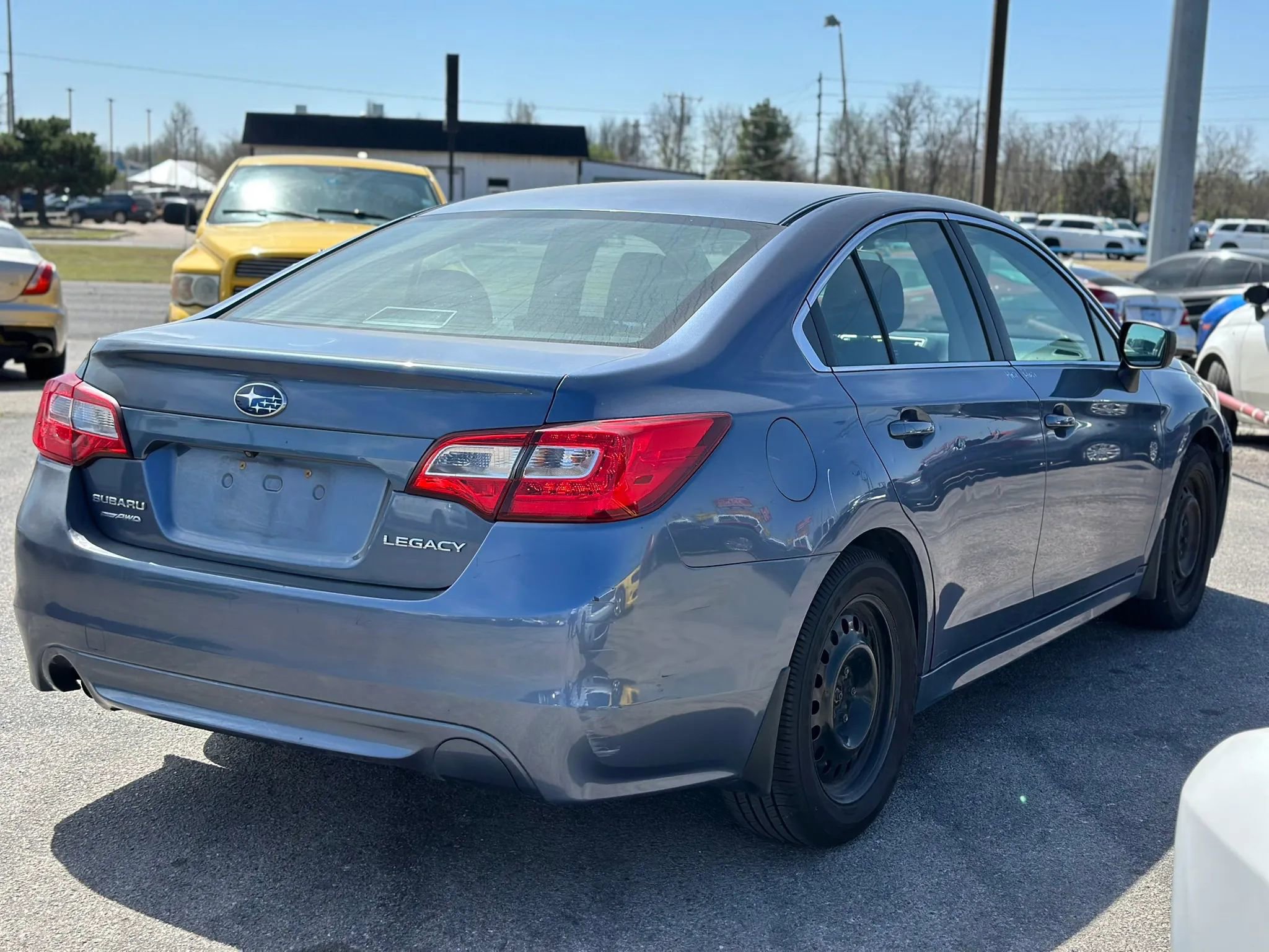 Used 2015 Subaru Legacy 2.5i AWD/4WD image 6