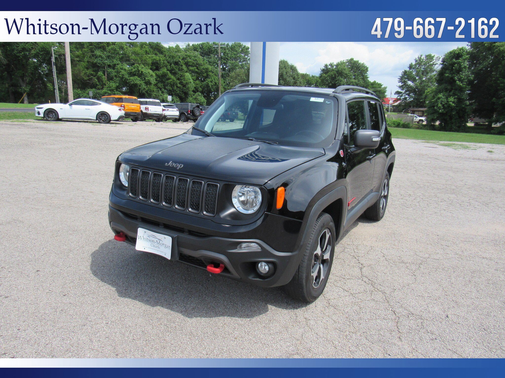 Used 2019 Jeep Renegade Trailhawk w/ UConnect 8.4 Nav Group AWD/4WD image 2