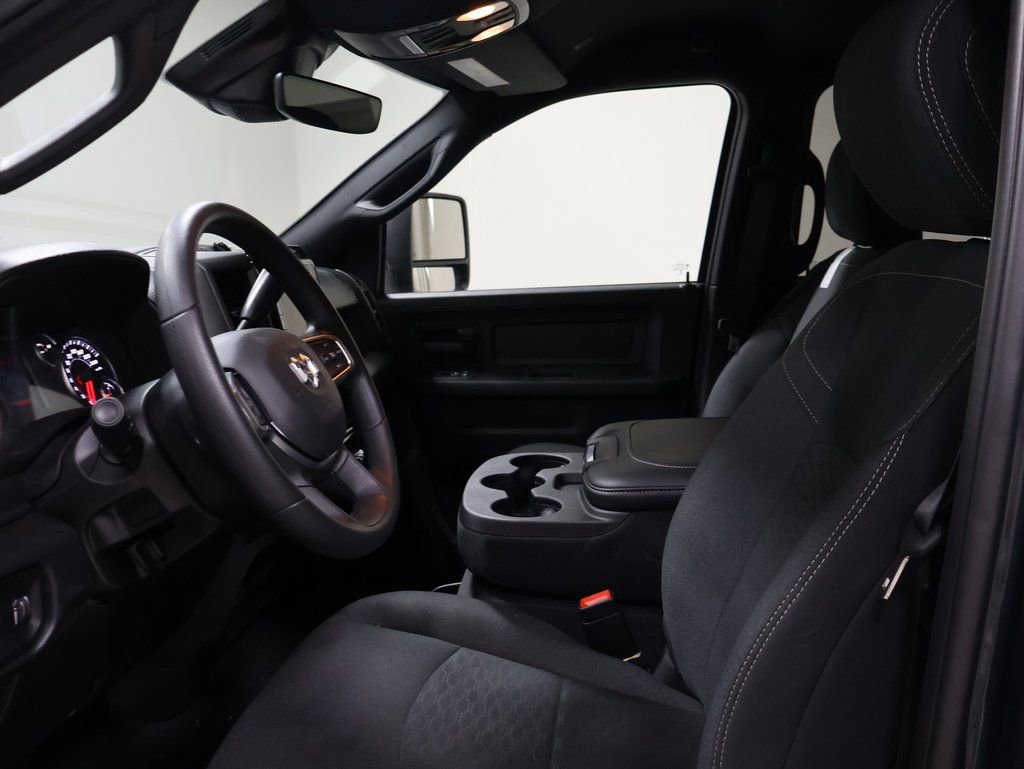 New 2026 RAM 3500 Tradesman image 9