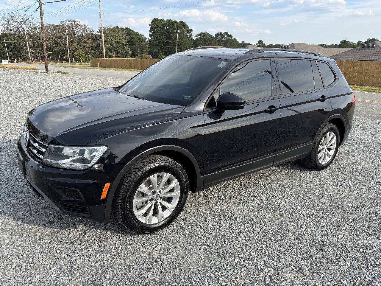 Used 2018 Volkswagen Tiguan S AWD/4WD image 2