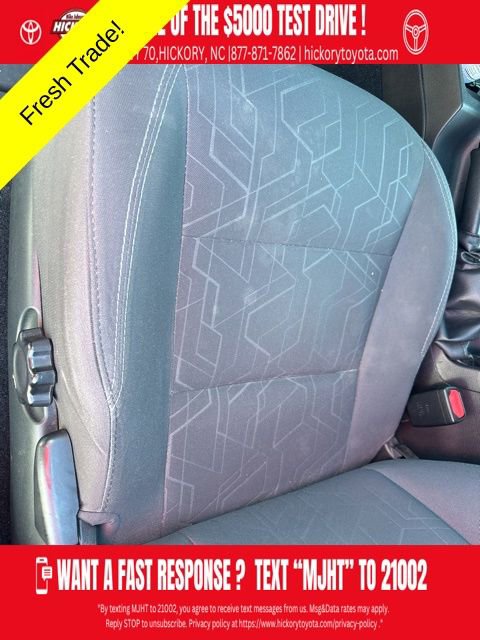 Used 2017 Toyota Tacoma TRD Sport w/ Tow Package image 9