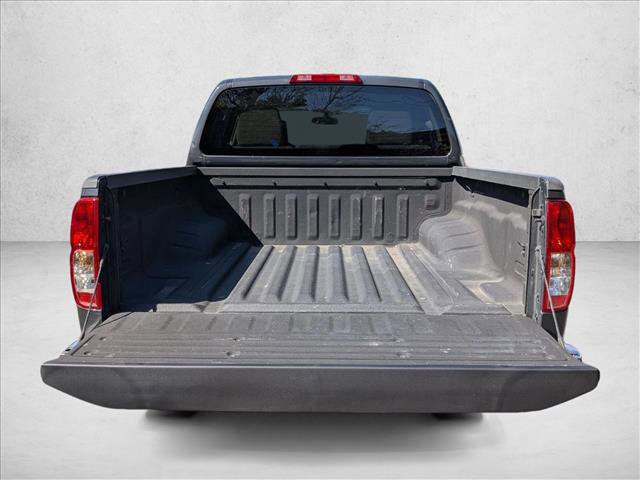 Used 2013 Nissan Frontier SV image 6