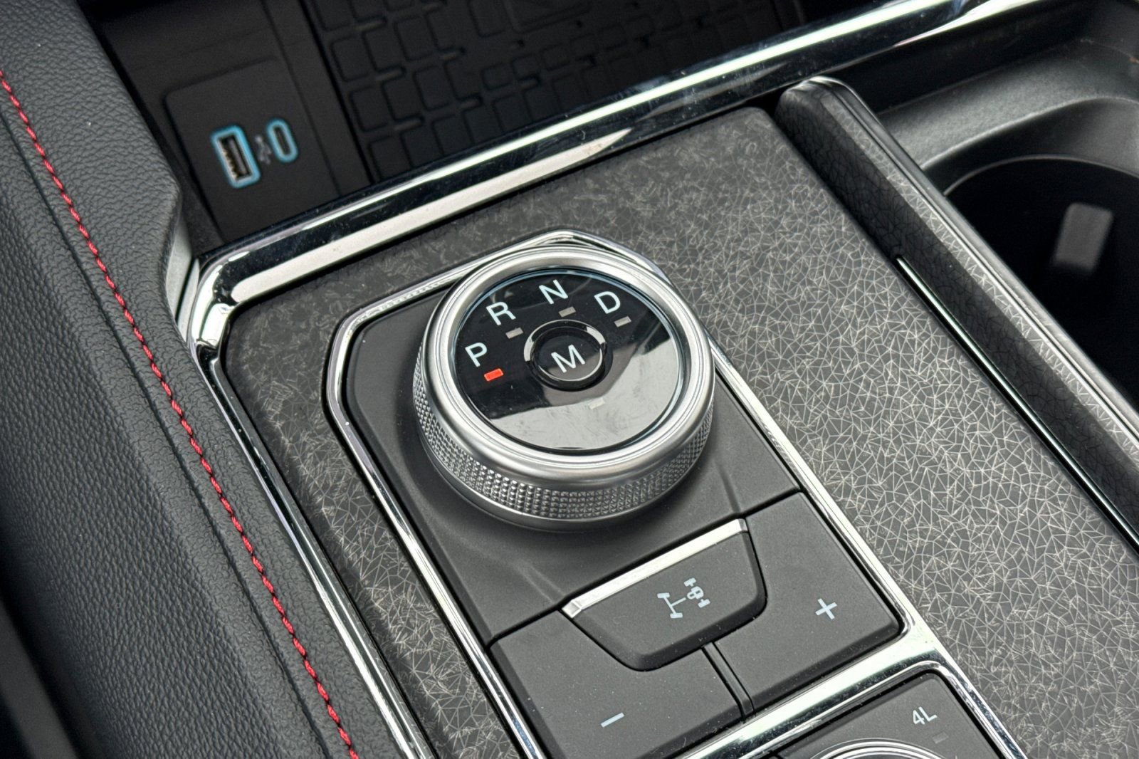 Used 2024 Ford Expedition Max Limited image 23