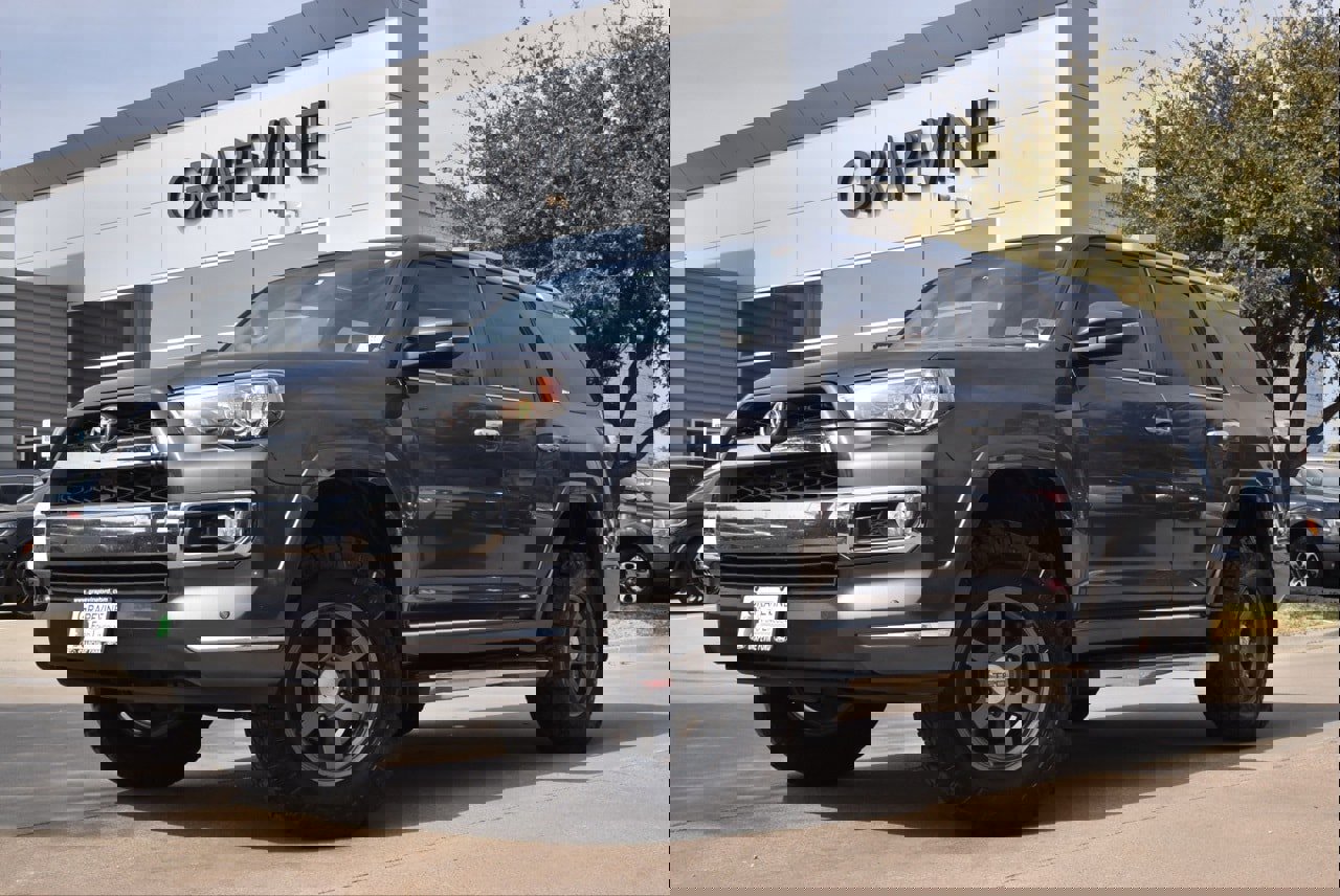 Used 2015 Toyota 4Runner Limited image 2