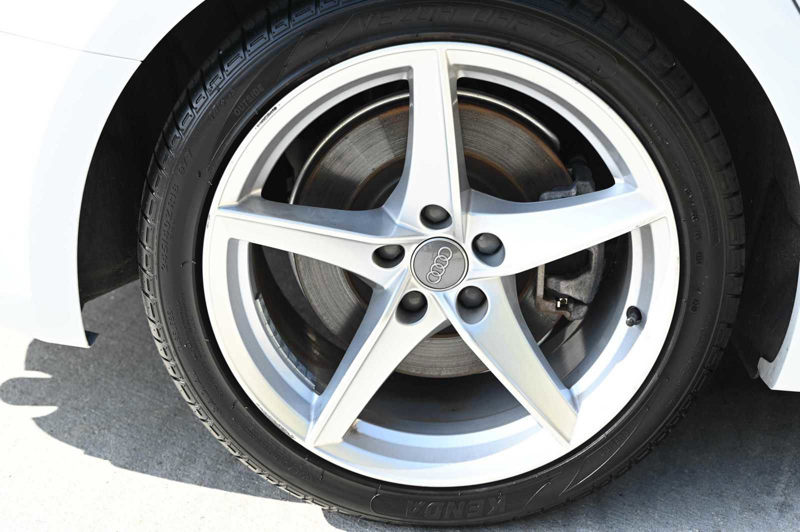 Used 2018 Audi A5 2.0T Premium Plus w/ Premium Plus AWD/4WD image 10