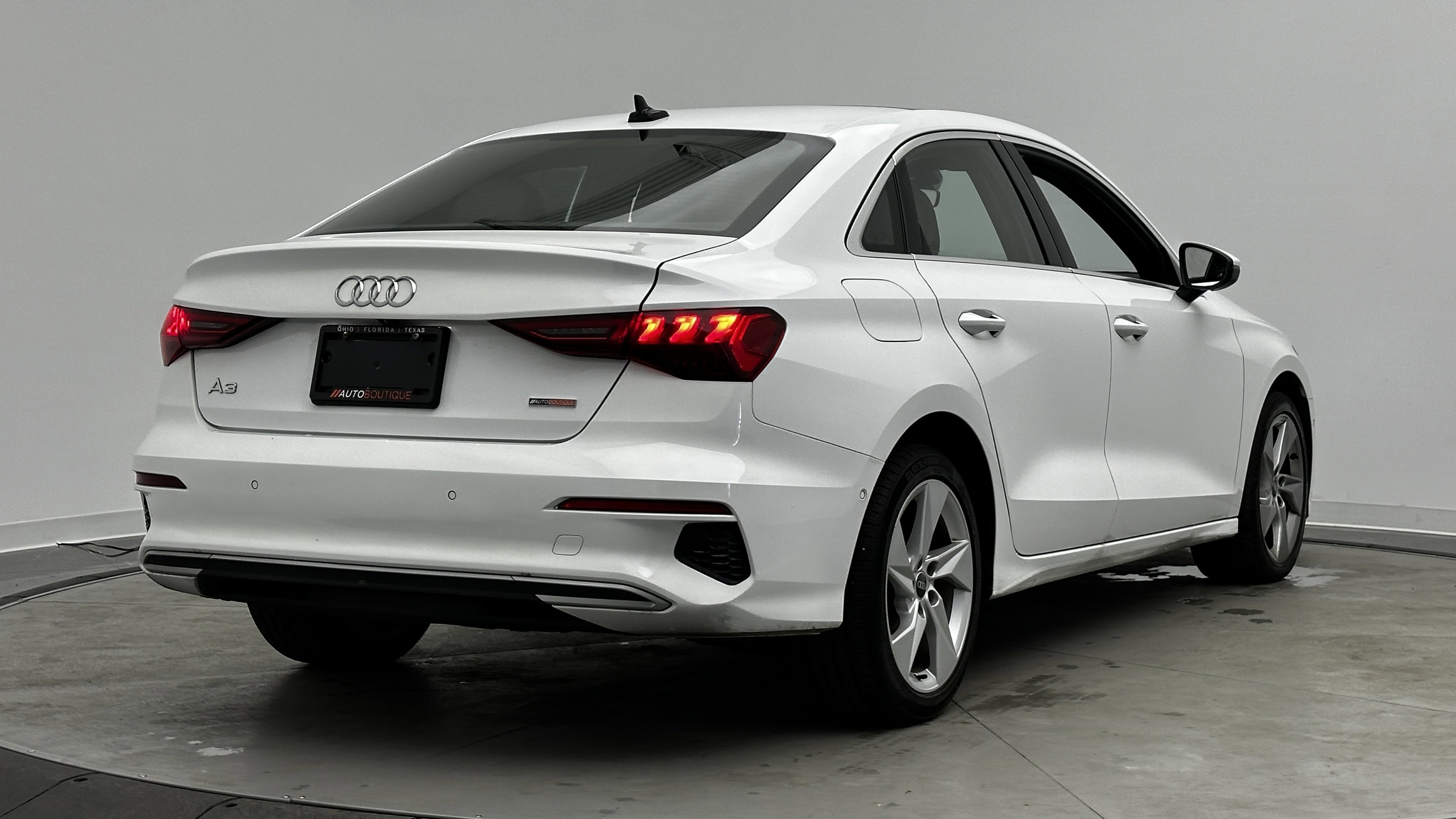 Used 2023 Audi A3 2.0T Premium image 8