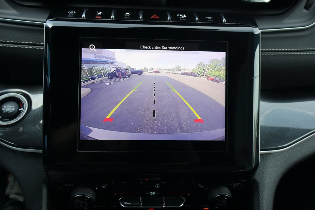 Used 2021 Jeep Grand Cherokee L Laredo AWD/4WD image 11