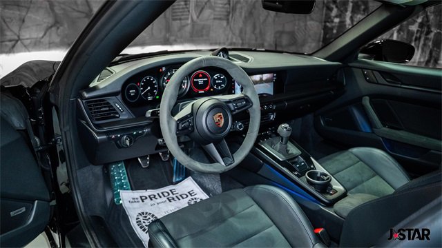 Used 2024 Porsche 911 Targa 4 GTS image 6