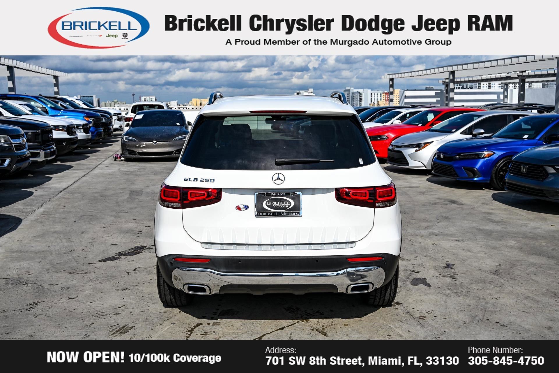 Used 2023 Mercedes-Benz GLB 250 w/ Premium Package image 6