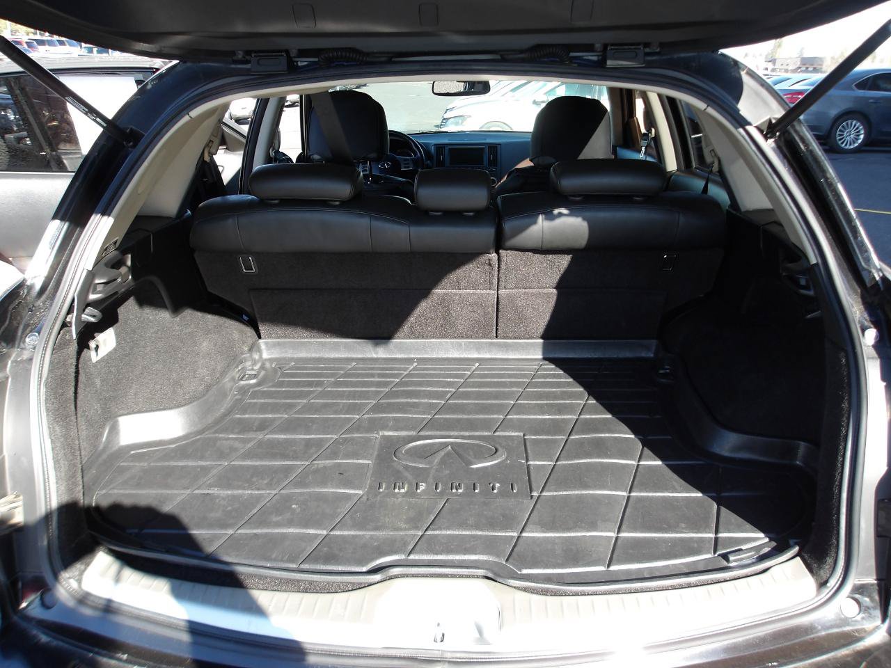 Used 2007 INFINITI FX35 AWD w/ Sport Suspension Tuning Pkg image 11