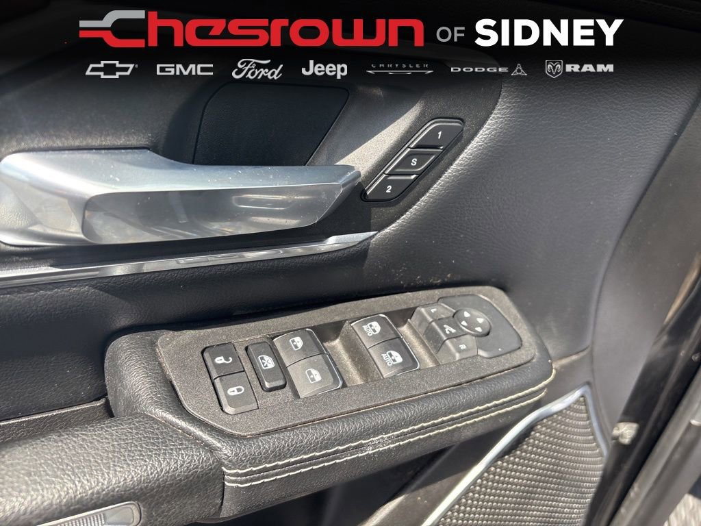 Used 2025 RAM 1500 Laramie AWD/4WD image 46