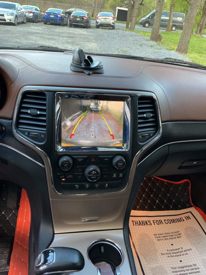 Used 2015 Jeep Grand Cherokee Summit AWD/4WD image 14