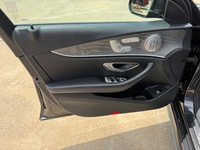 Used 2022 Mercedes-Benz E 350 Sedan image 12