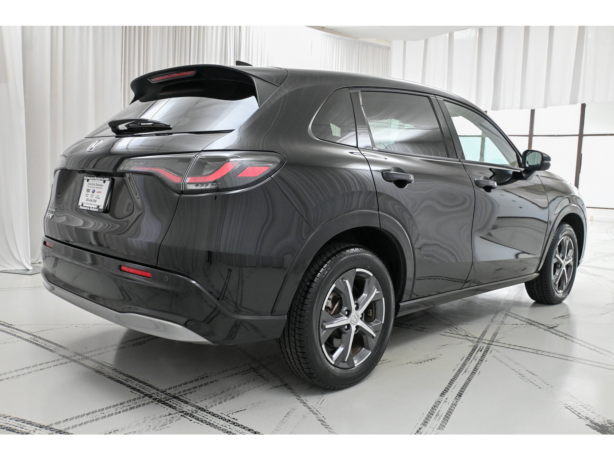 Used 2024 Honda HR-V EX-L image 7