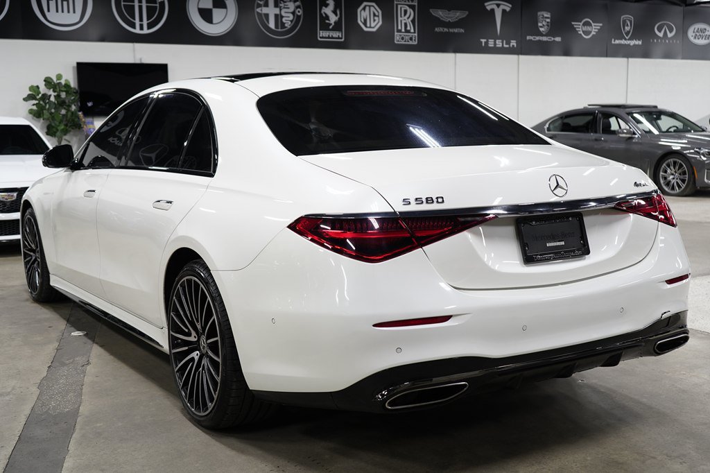 Used 2023 Mercedes-Benz S 580 4MATIC Sedan image 3