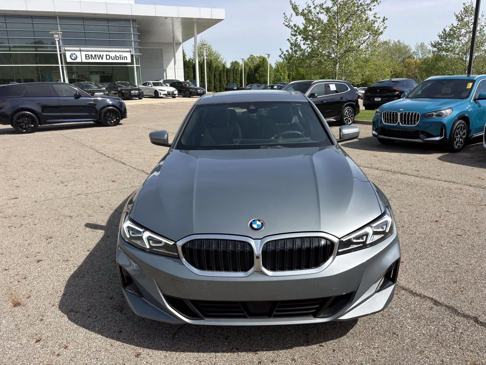 Used 2025 BMW 330i xDrive Sedan AWD/4WD image 2