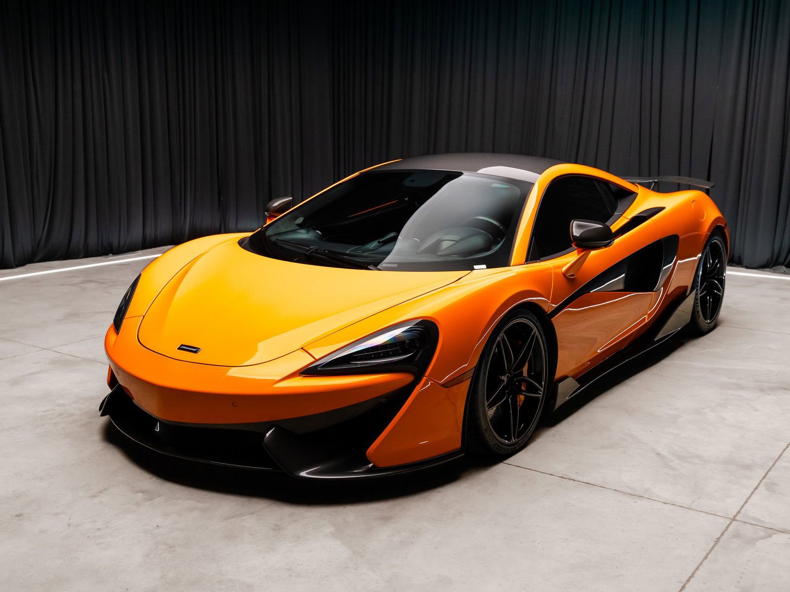 Used 2016 McLaren 570S Coupe RWD image 24