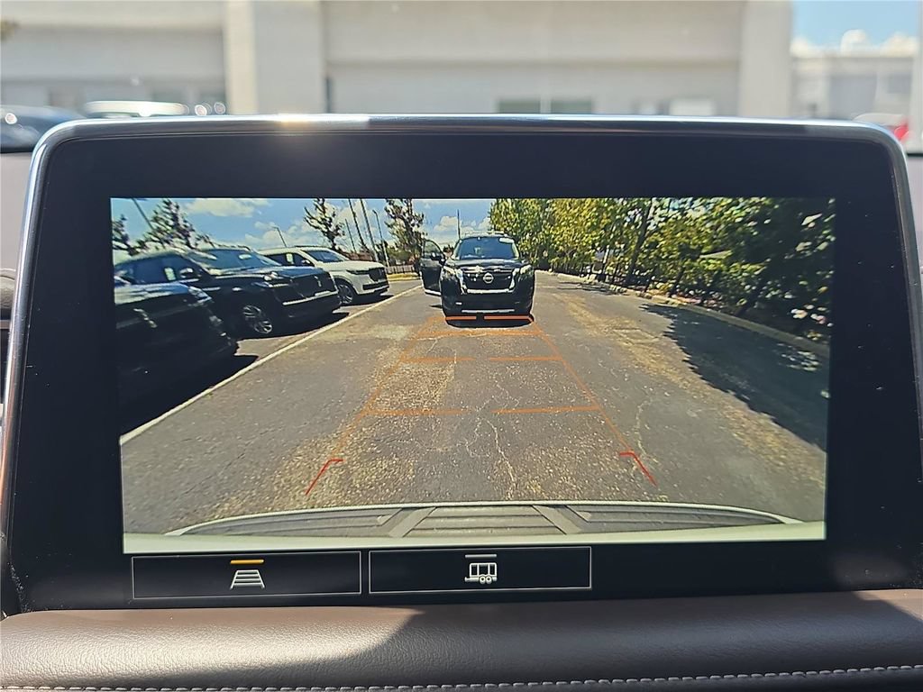 Used 2021 Chevrolet Tahoe LT RWD image 25