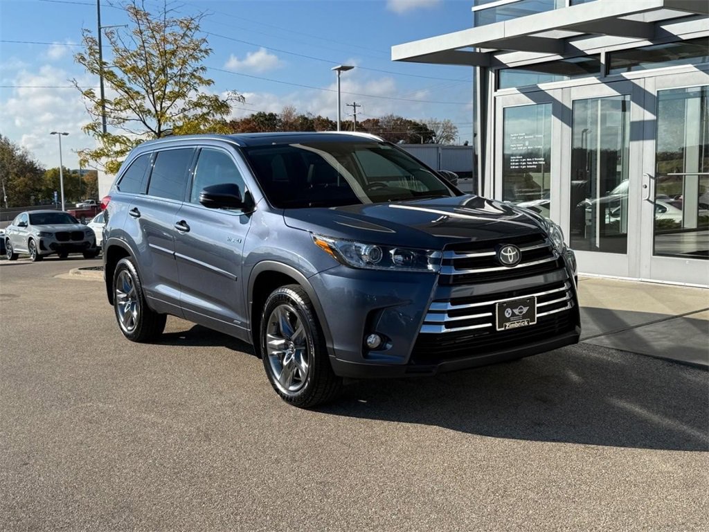 Used 2018 Toyota Highlander Limited Platinum