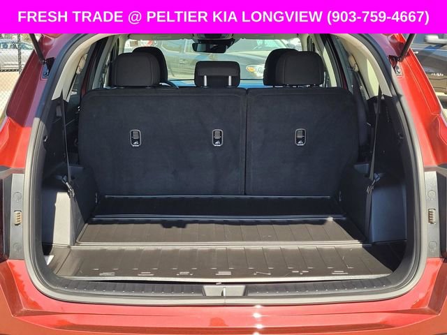 Used 2025 Kia Sorento LX image 9
