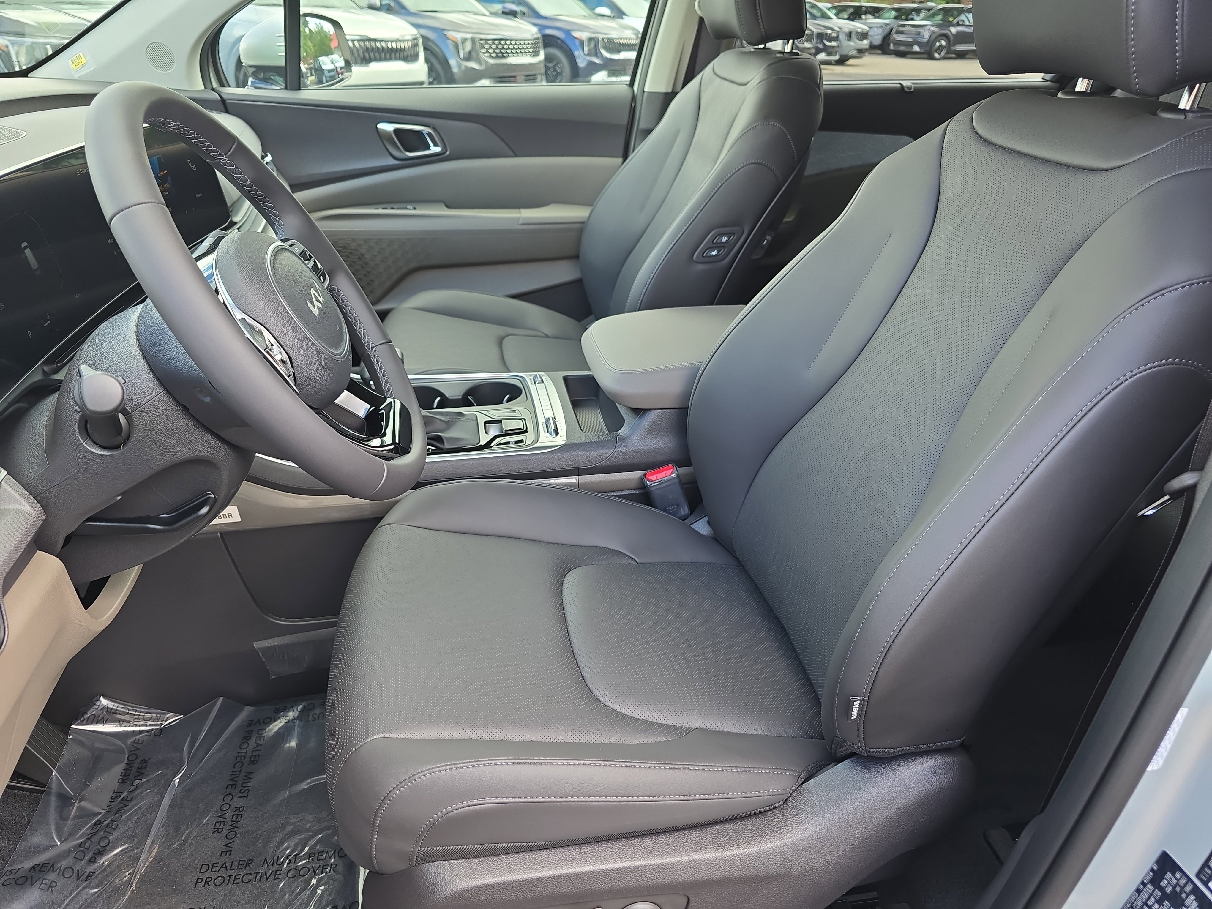 New 2026 Kia Carnival SX image 17