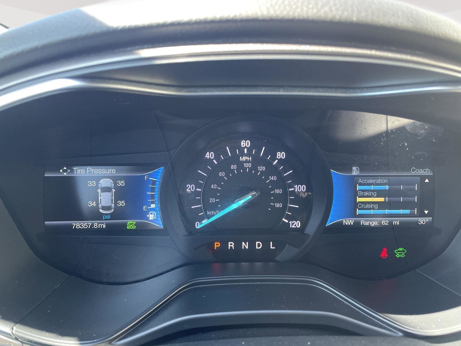 Used 2020 Ford Fusion SE image 29