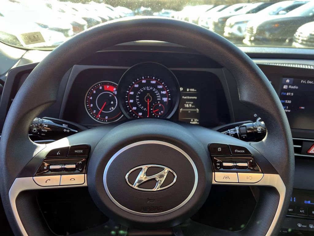 Certified 2022 Hyundai Elantra SEL image 27