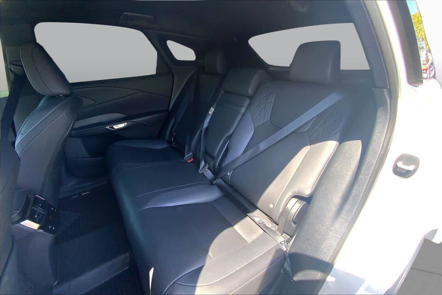 Used 2024 Lexus RX 350 Premium w/ Convenience Package FWD image 20