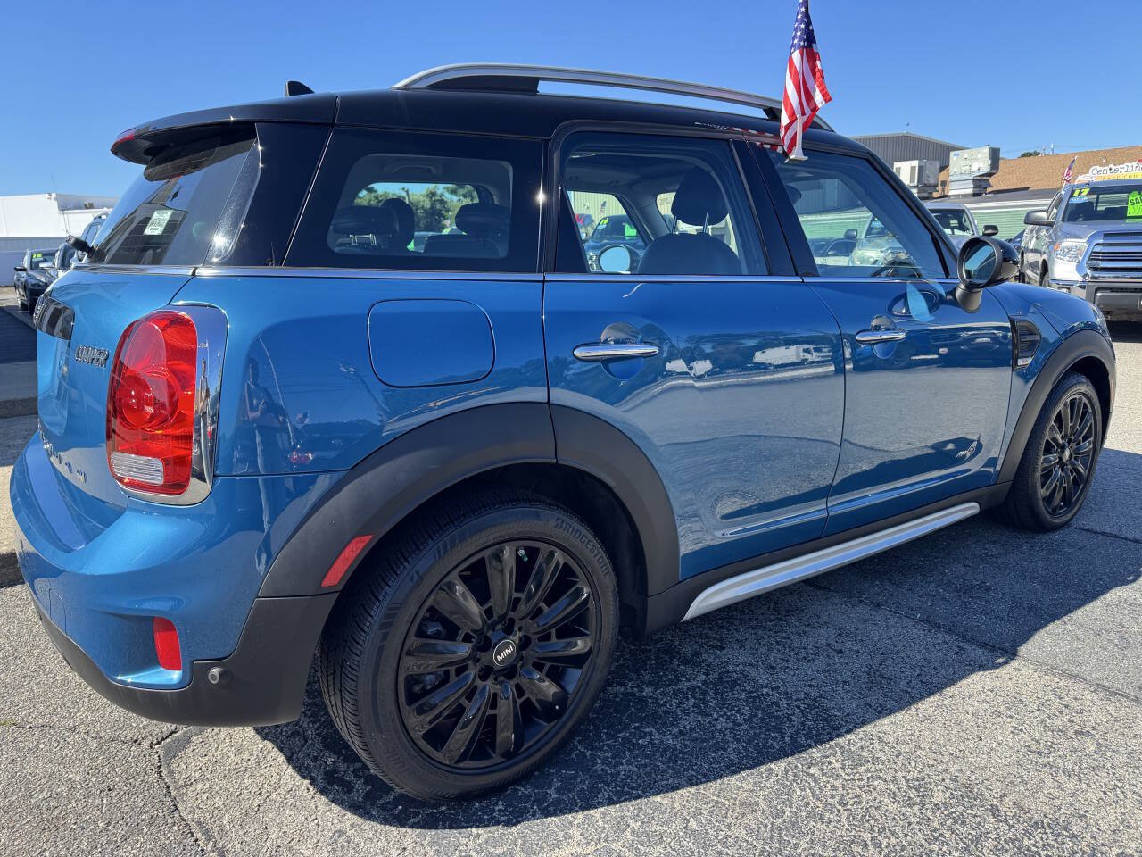 Used 2017 MINI Cooper Countryman ALL4 AWD/4WD image 10