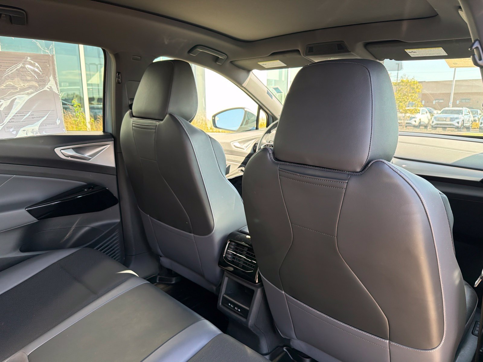 Used 2024 Volkswagen ID.4 Pro S RWD image 56