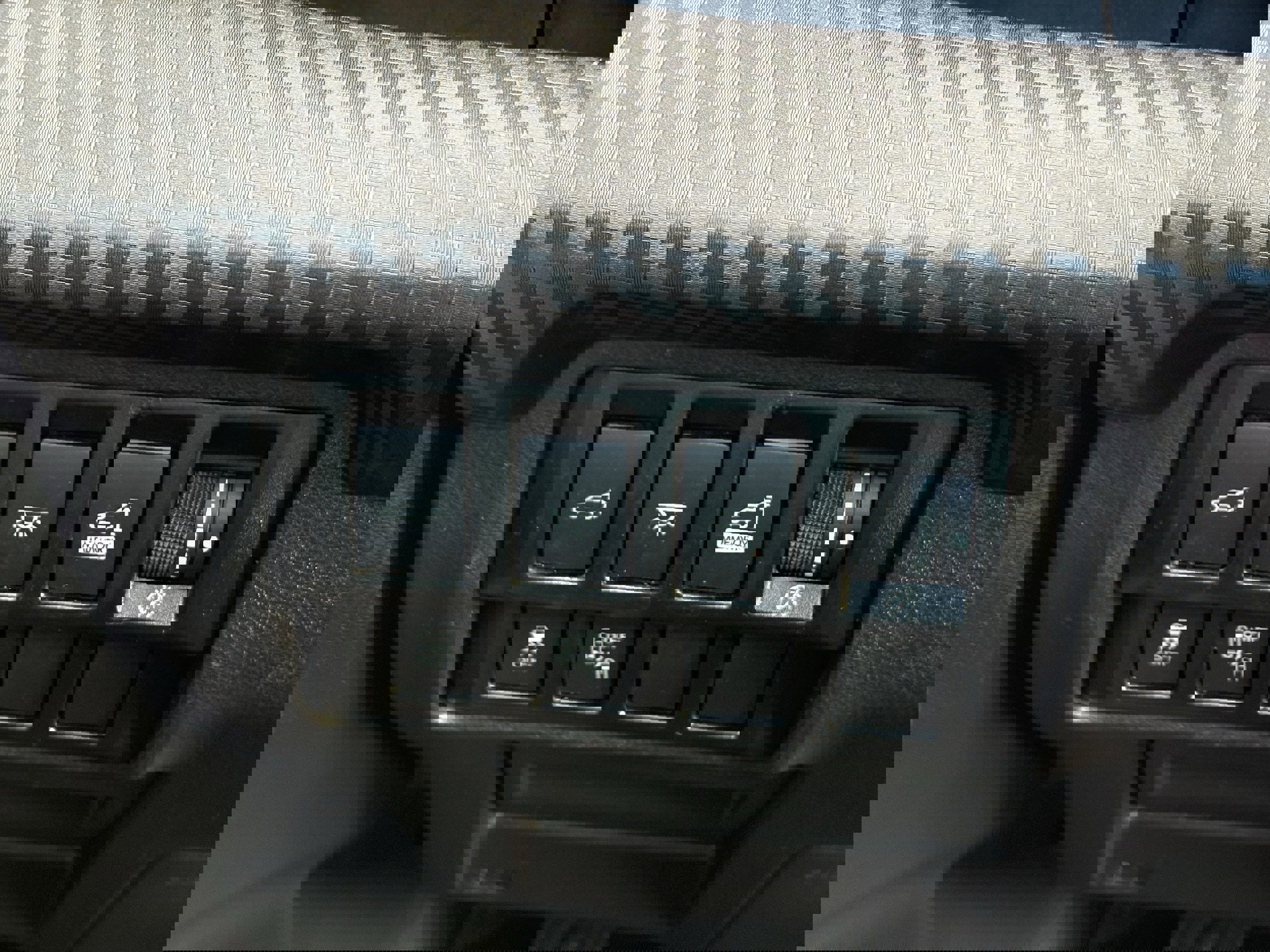 Used 2022 Subaru Ascent Onyx Edition image 17