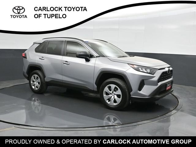 Used 2020 Toyota RAV4 LE image 5