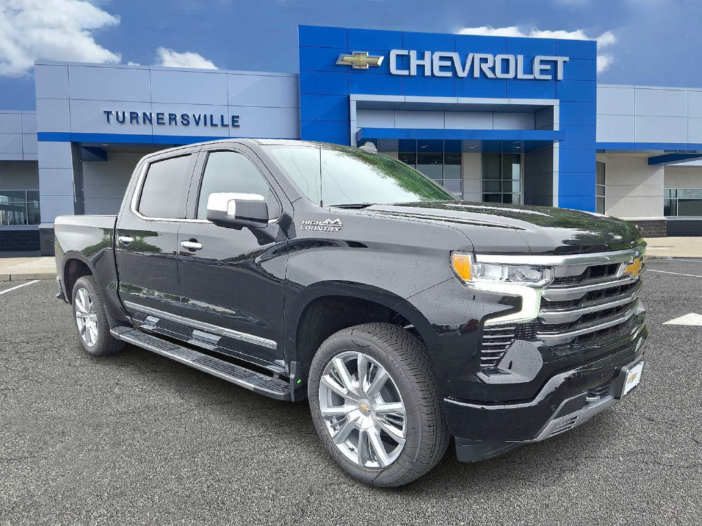 New 2026 Chevrolet Silverado 1500 High Country w/ Technology Package AWD/4WD image 2