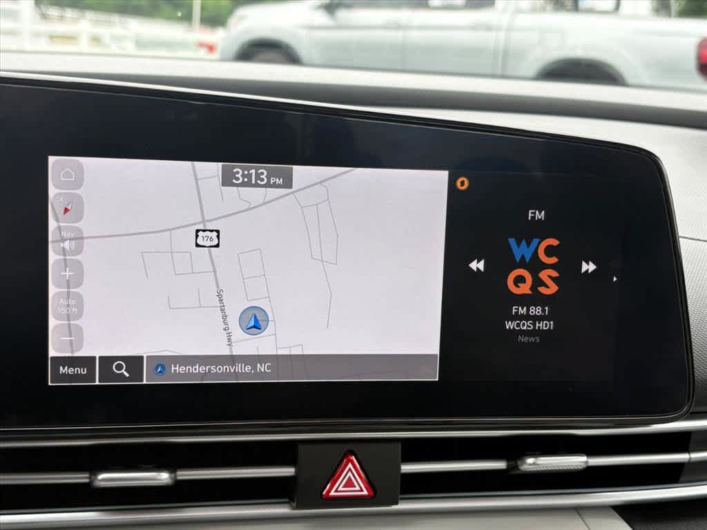 Used 2024 Hyundai Elantra Limited FWD image 13