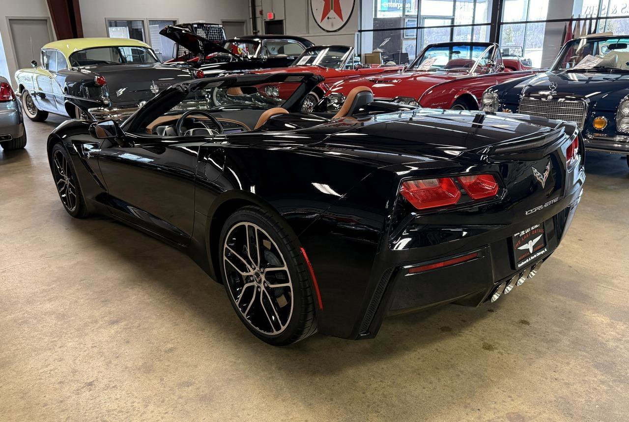 Used 2018 Chevrolet Corvette Stingray Convertible w/ 3LT Preferred Equipment Group image 14
