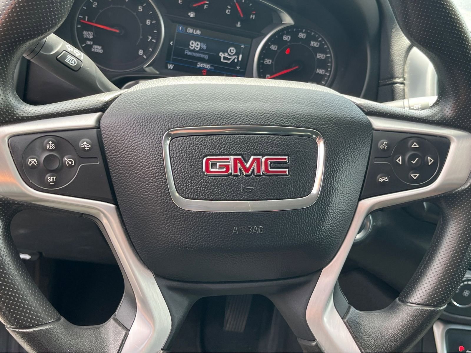 Used 2024 GMC Terrain SLE FWD image 28