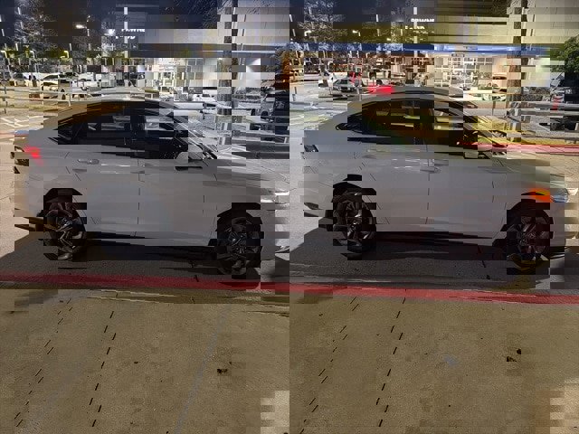 Used 2024 Honda Accord EX image 4