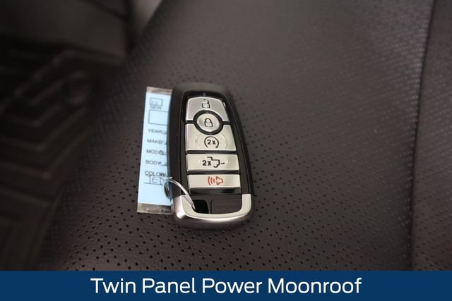 New 2026 Ford F350 Lariat w/ Black Appearance Package image 49