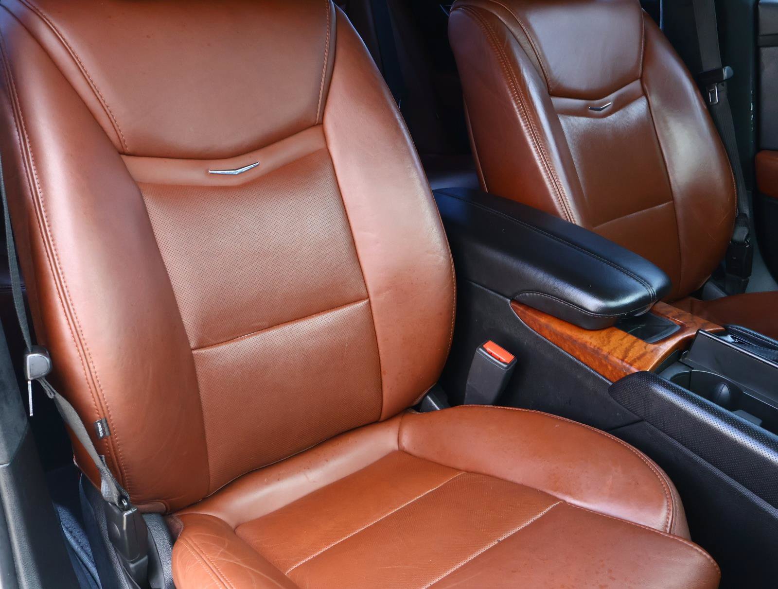 Used 2015 Cadillac XTS Luxury w/ Driver Awareness Package FWD image 22