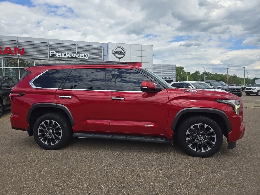 Used 2023 Toyota Sequoia Limited AWD/4WD image 8