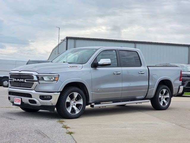 Used 2022 RAM 1500 Laramie AWD/4WD image 3
