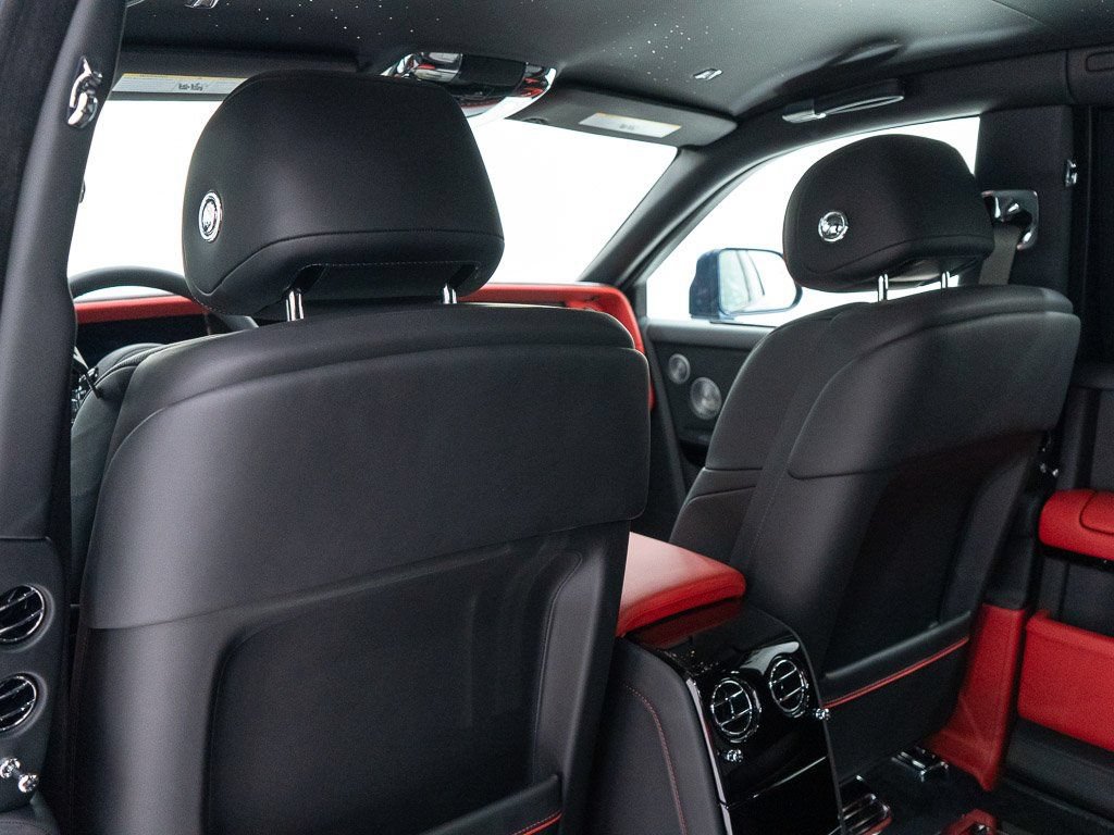 Certified 2026 Rolls-Royce Phantom Sedan w/ Leather Finishing Pack RWD image 23