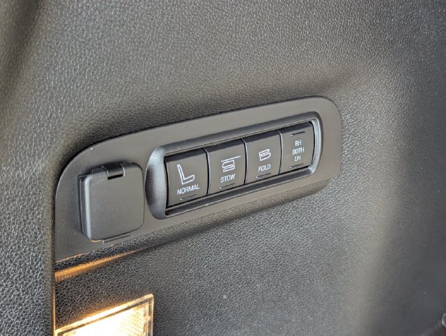 Used 2017 Ford Explorer Limited FWD image 14
