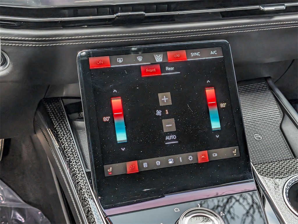 Used 2025 Cadillac Escalade ESV V image 28