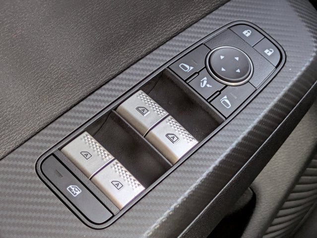 Used 2024 Mitsubishi Outlander SE Black Edition AWD/4WD image 26