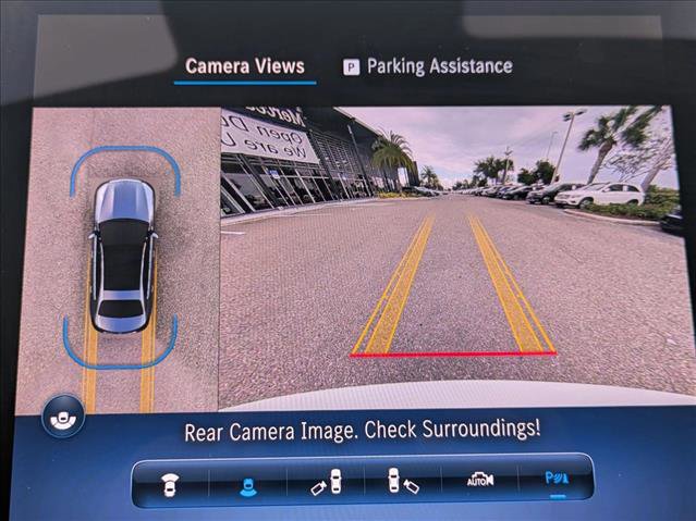 Used 2025 Mercedes-Benz C 300 Sedan image 13