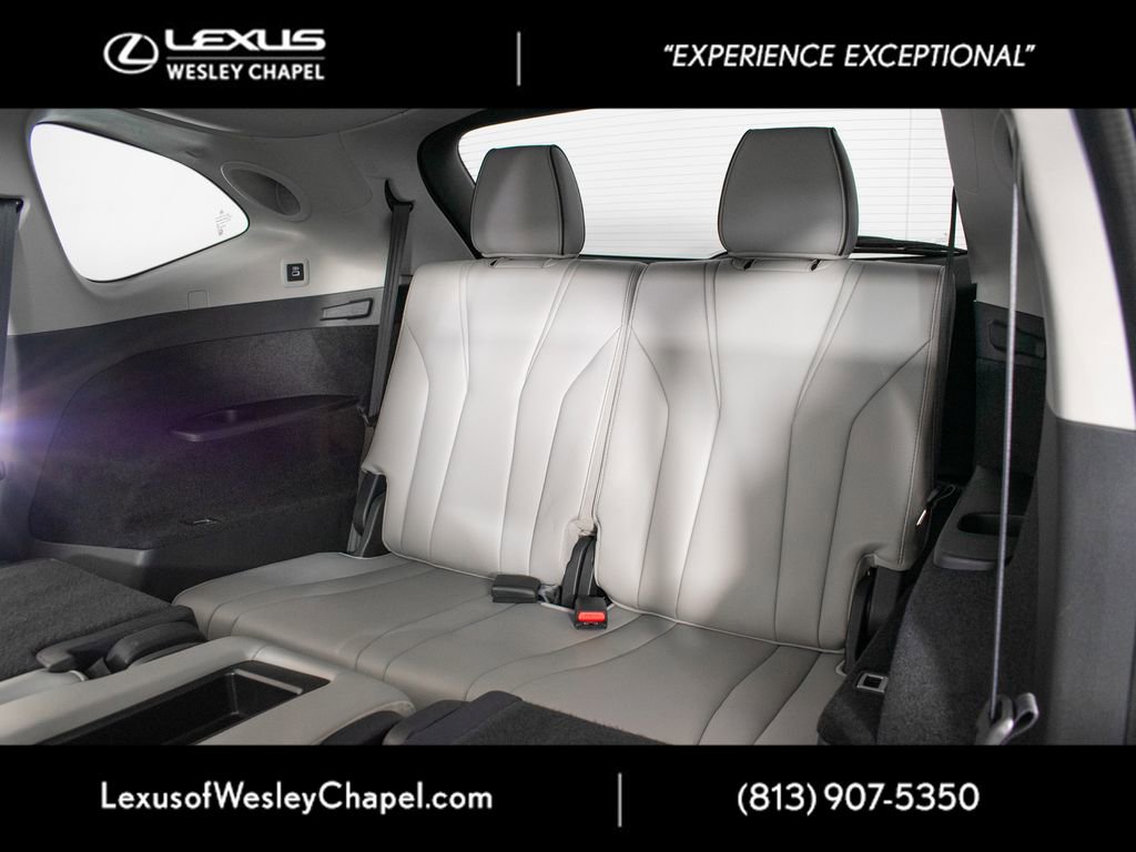 Used 2022 Acura MDX SH-AWD w/ Advance Package image 25