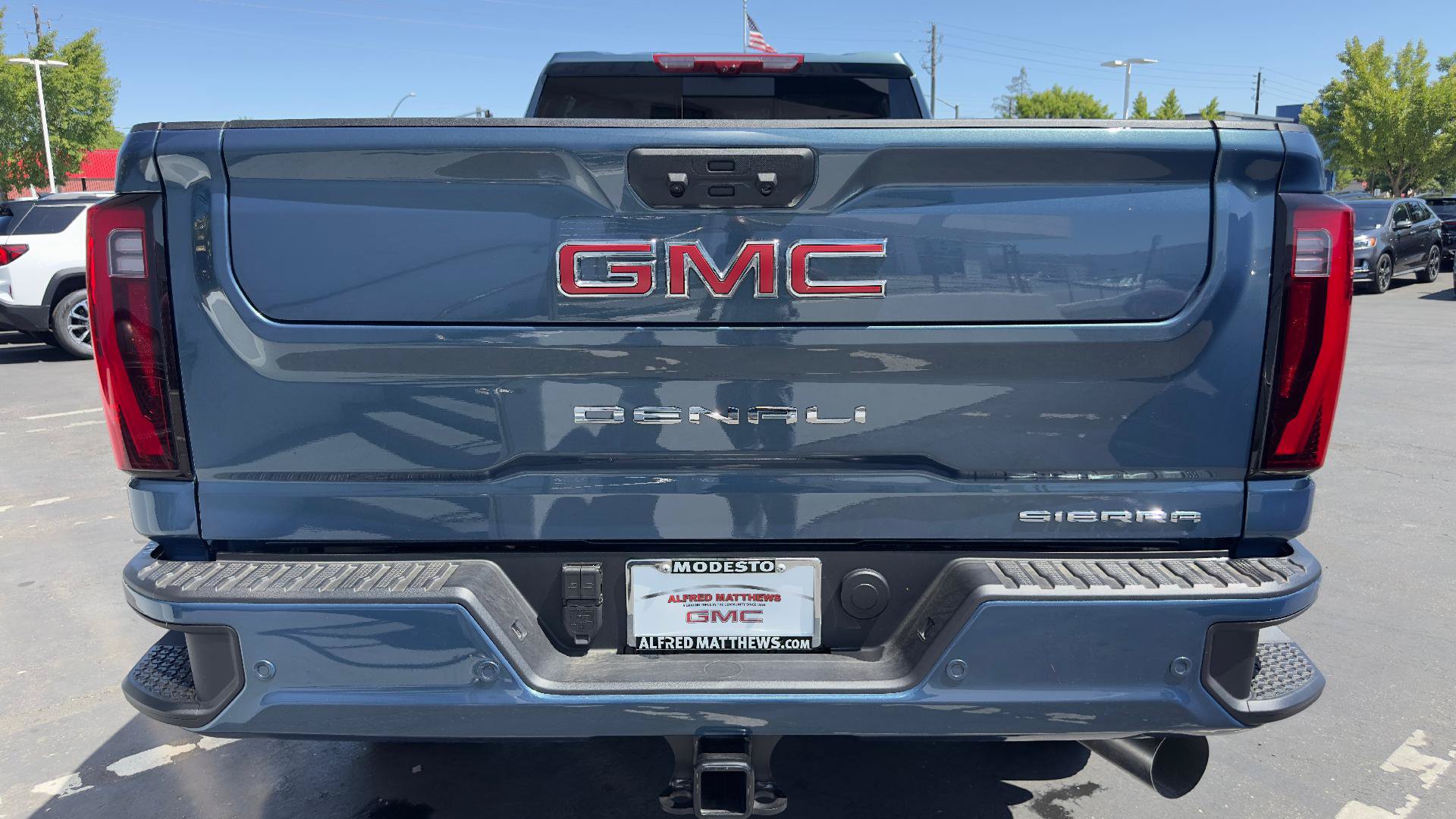 New 2026 GMC Sierra 3500 Denali w/ Denali Reserve Package AWD/4WD image 5