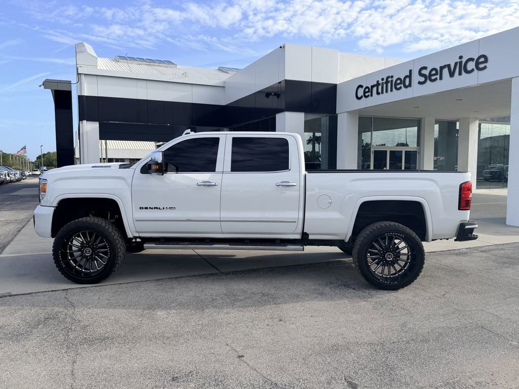 Used 2019 GMC Sierra 2500 Denali w/ Duramax Plus Package image 8